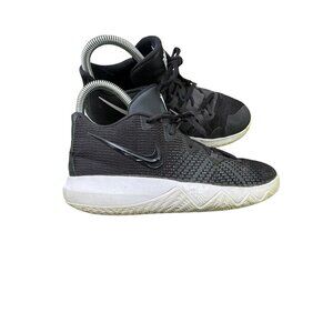 Nike Kyrie Flytrap GS Black youth shoes size 5 #AA1154-001